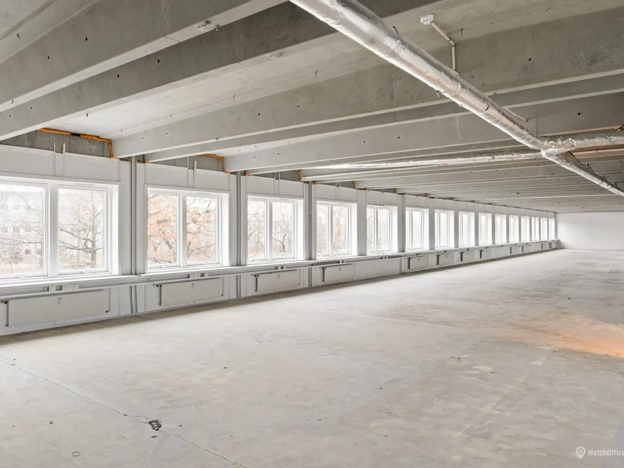 Billede 2 - Nyindrettet kontorlejemål på 812 m² – Gennemlyst kontorlejemål med god eksponering mod Stamholmen