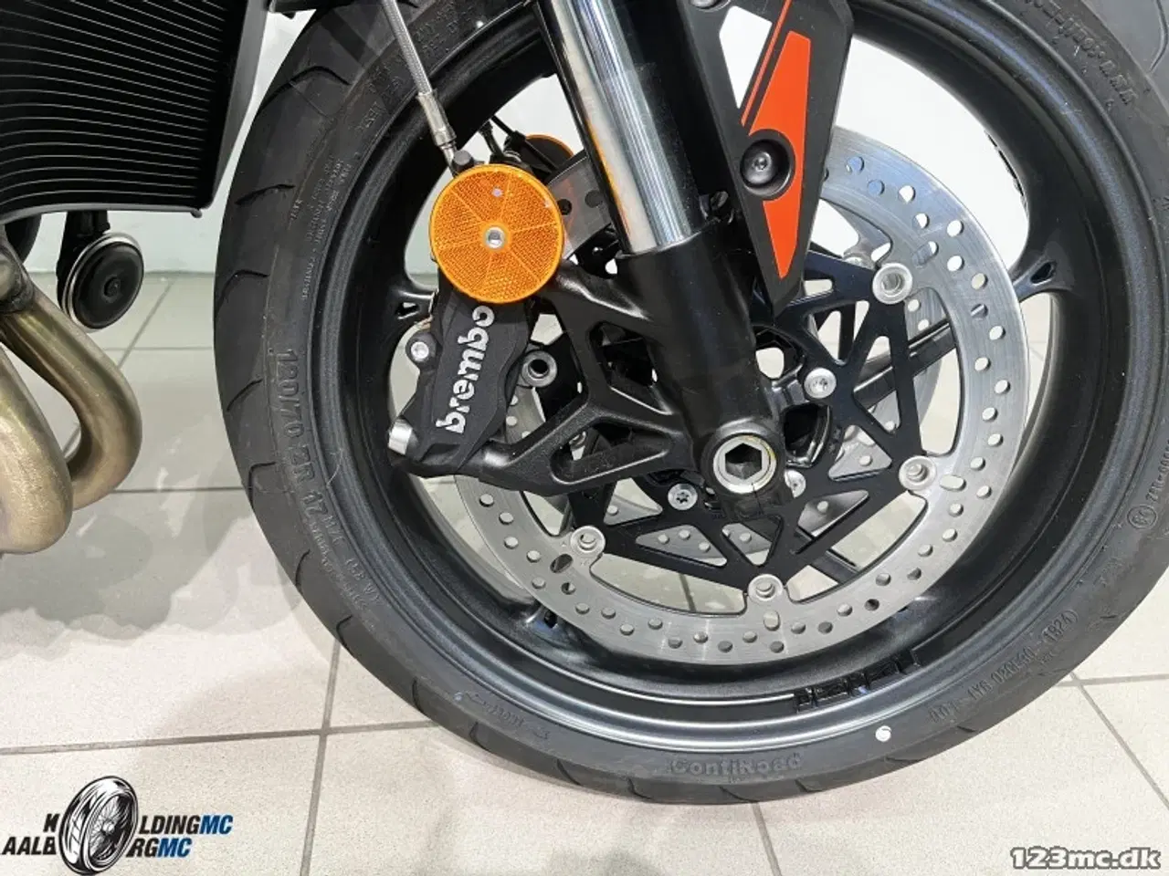 Billede 9 - Triumph Street Triple R Matt Baja Orange