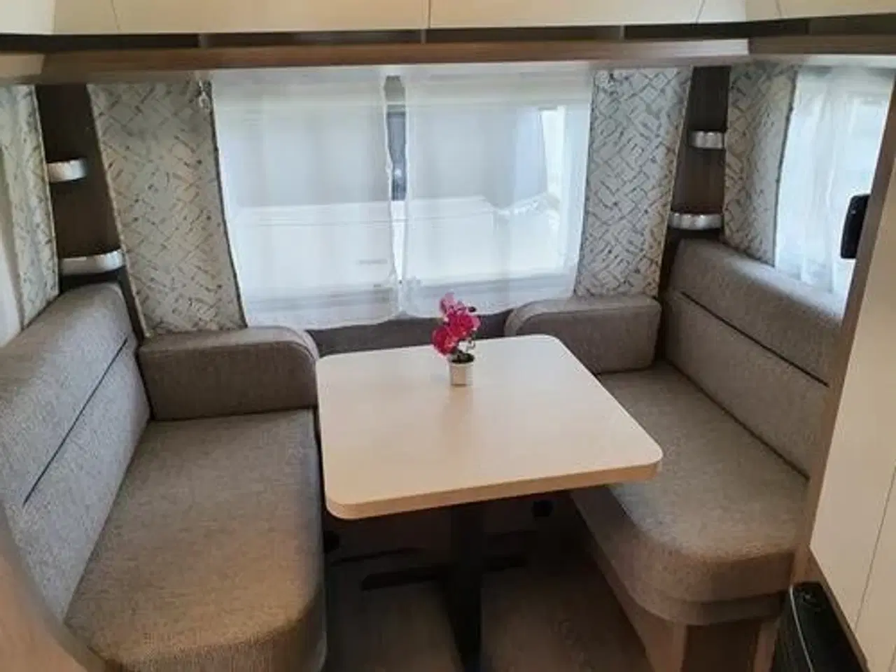 Billede 2 - Hobby ON TOUR 460 DL
