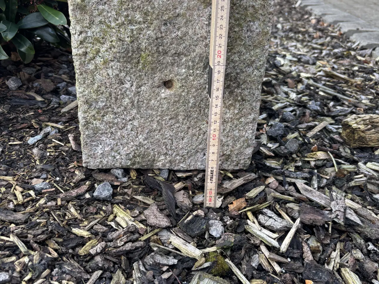 Billede 5 - Granit sokkel/fod