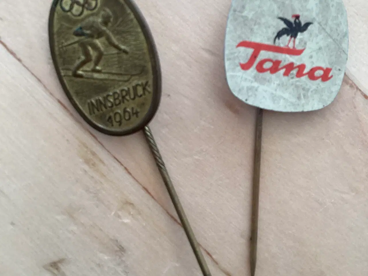 Billede 6 - 8 forskellige pins 