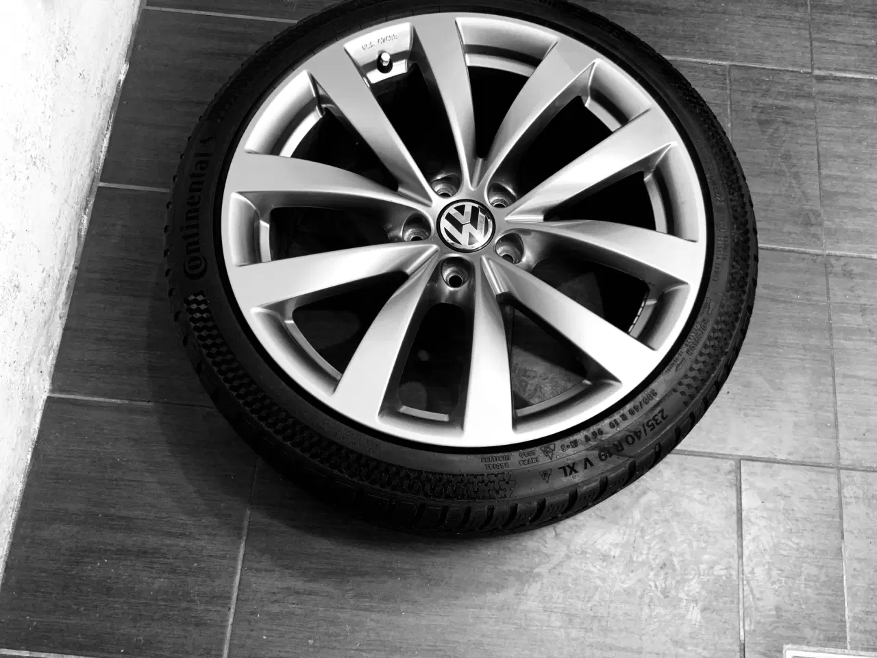 Billede 1 - 19", VW alufælge med Continental vinterdæk