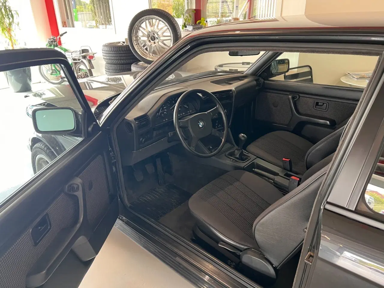 Billede 10 - BMW 325iX 2,5 