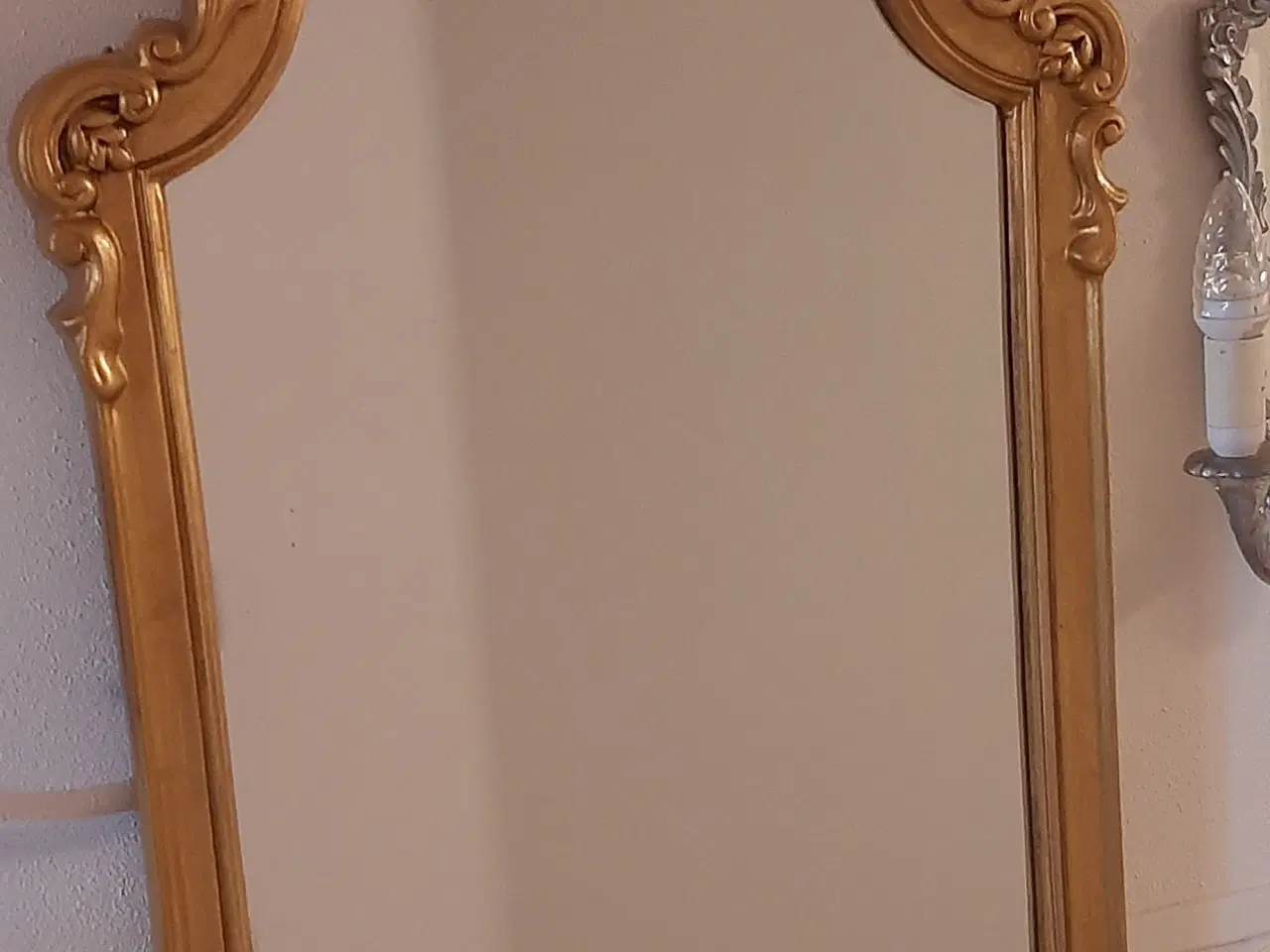 Billede 3 - Svane i guldramme af træ og Spejl i guldramme af t