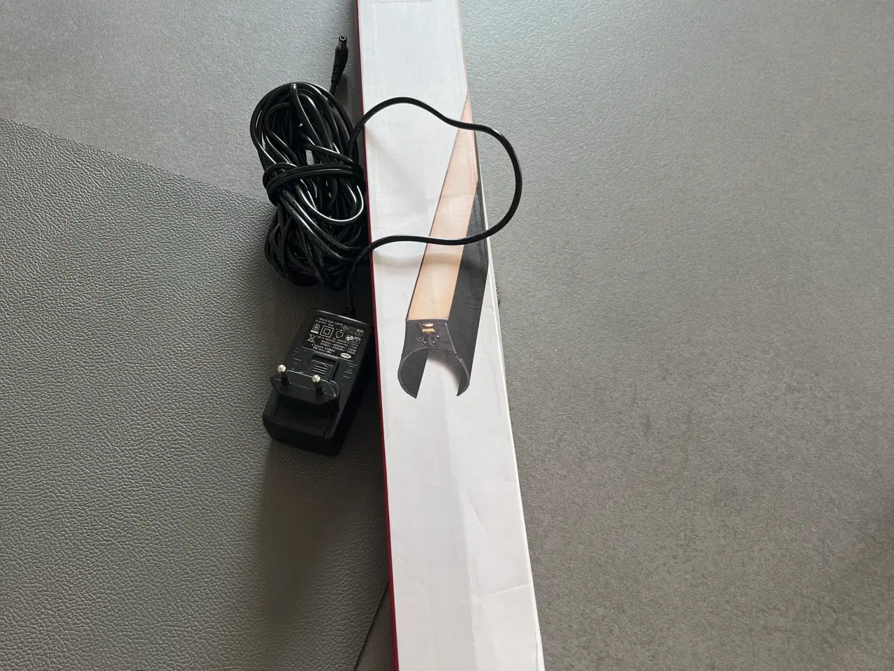 Billede 2 - Lampe til fortalt stænger og bord lampe