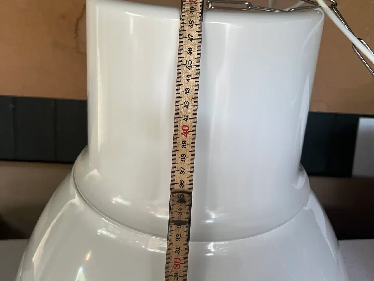 Billede 2 - Store hvide loftslamper fra Ikea (Hektar)
