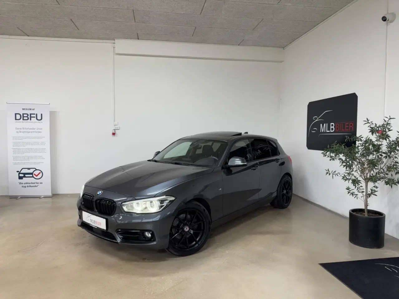 Billede 1 - BMW 120d 2,0 Sport Line aut.