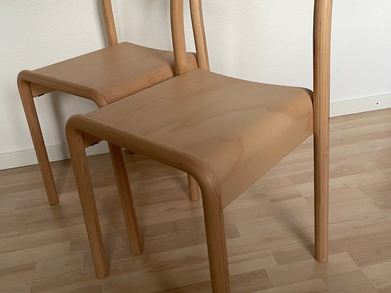 Billede 9 - 2 stole i 2 sortering  fra Kvist Industries