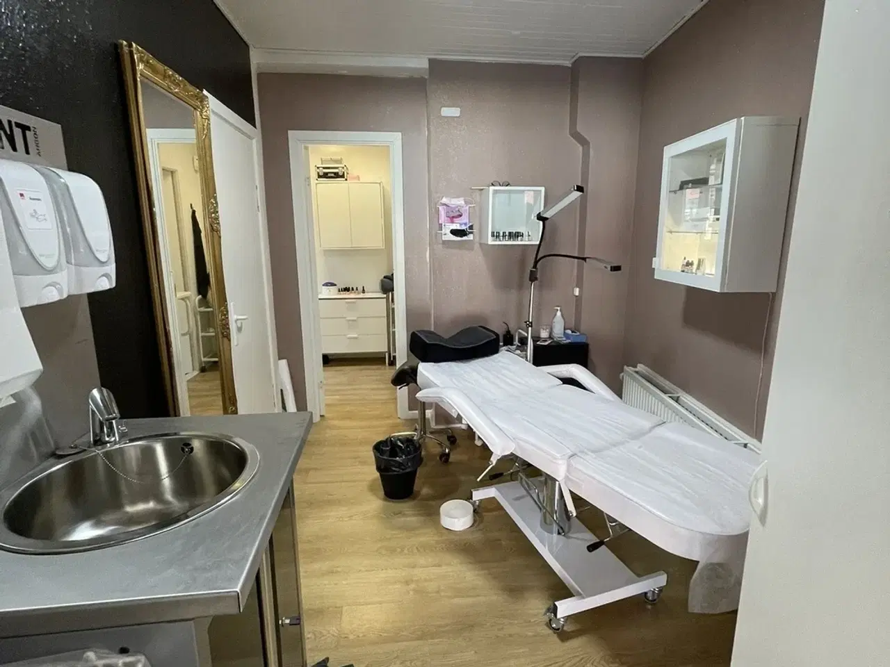 Billede 3 - God butik / frisør / klinik / kontor