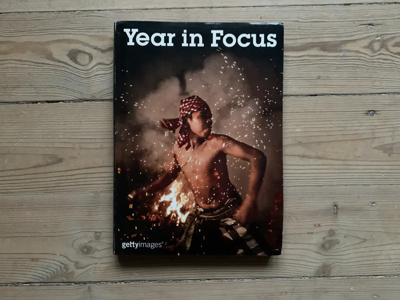 Billede 1 - Bogen Year in Focus 2014 fra Gettyimages NIKON