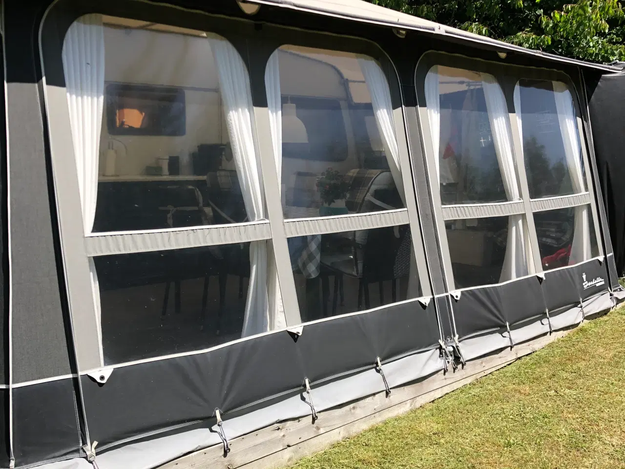 Billede 2 - LMC Ambassador 565 RBD CAMPINGVOGN 