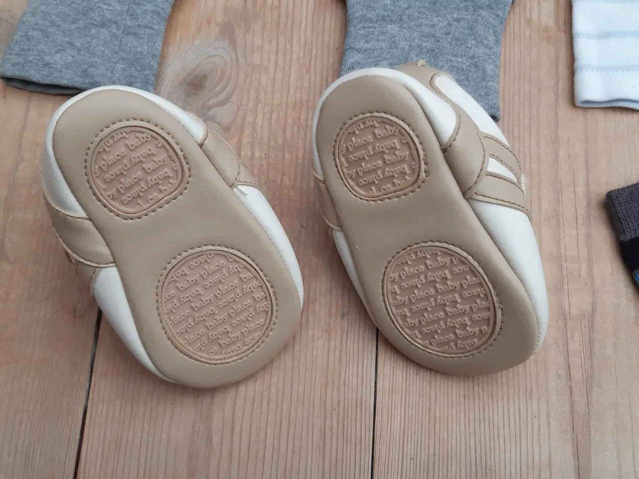 Billede 6 - BABY str 50, 56 og 62 - tøj og sko 