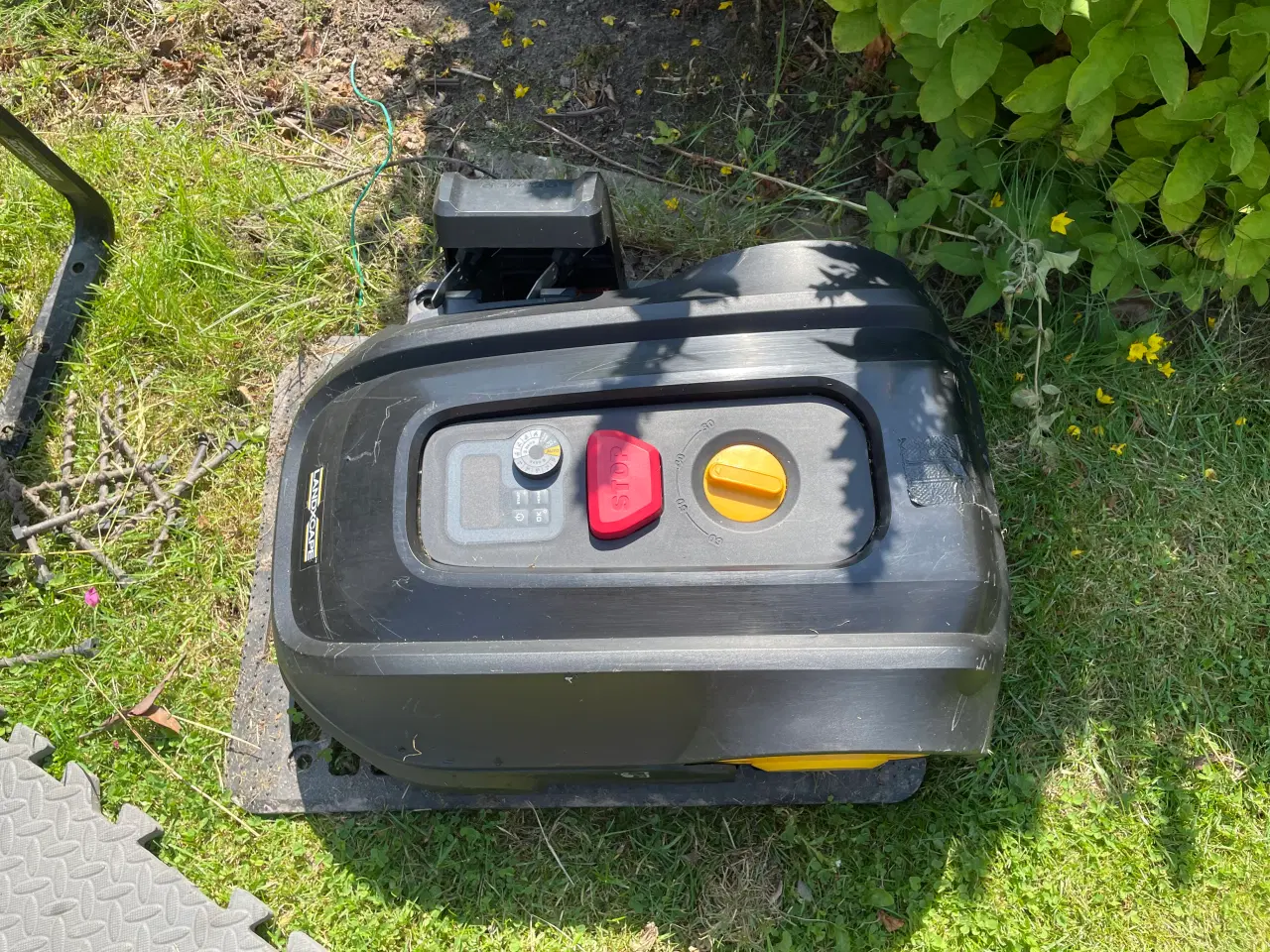 Billede 3 - Landxcape RobotplæneklipperLX 796