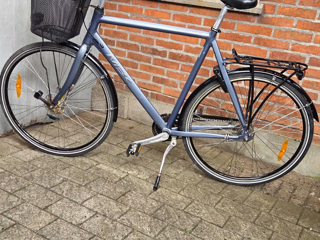Billede 2 - MBK 28" 64 cm høj