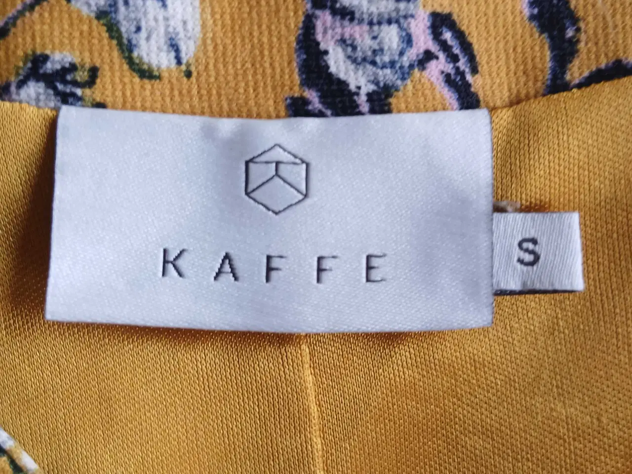 Billede 7 - Kjole. Kaffe. Small/36