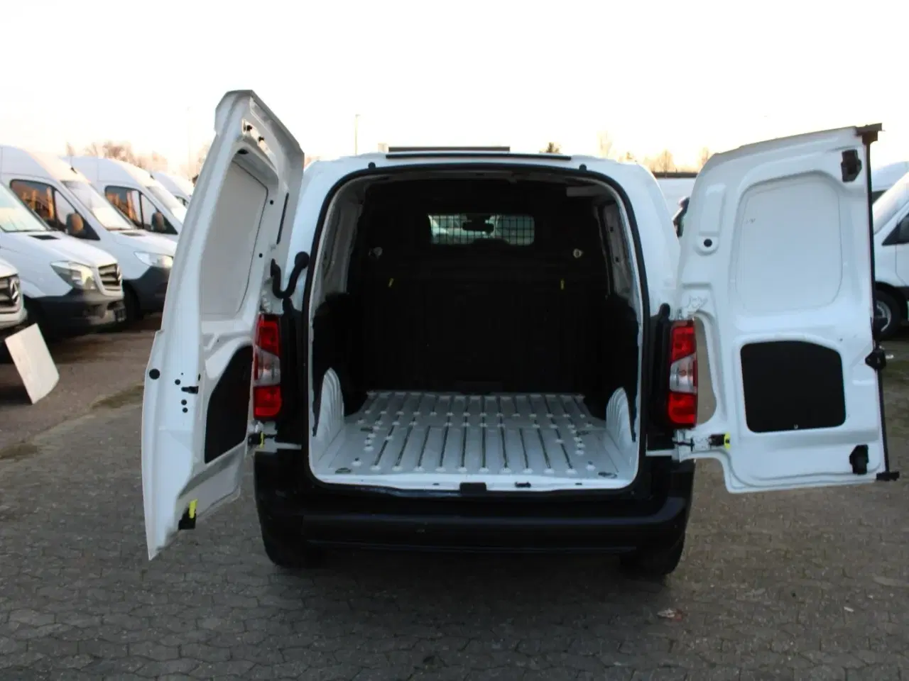 Billede 10 - Citroën Berlingo 1,5 BlueHDi 130 L1 MasterLine EAT8 Van