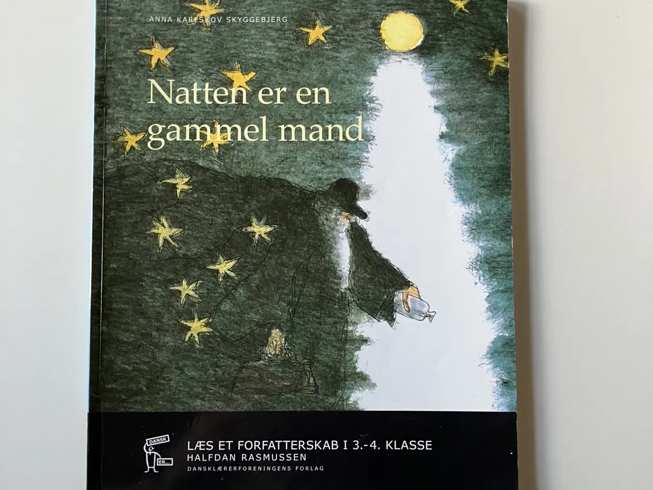 Billede 1 - Natten er en gammel mand. Af Anna Karlskov Skyggeb