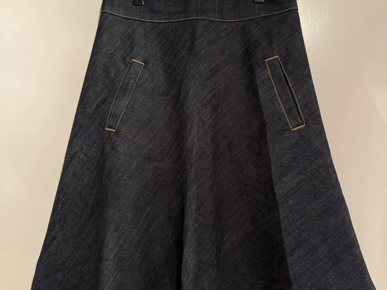 Billede 1 - Cowboy nederdel Mads Nørgaard