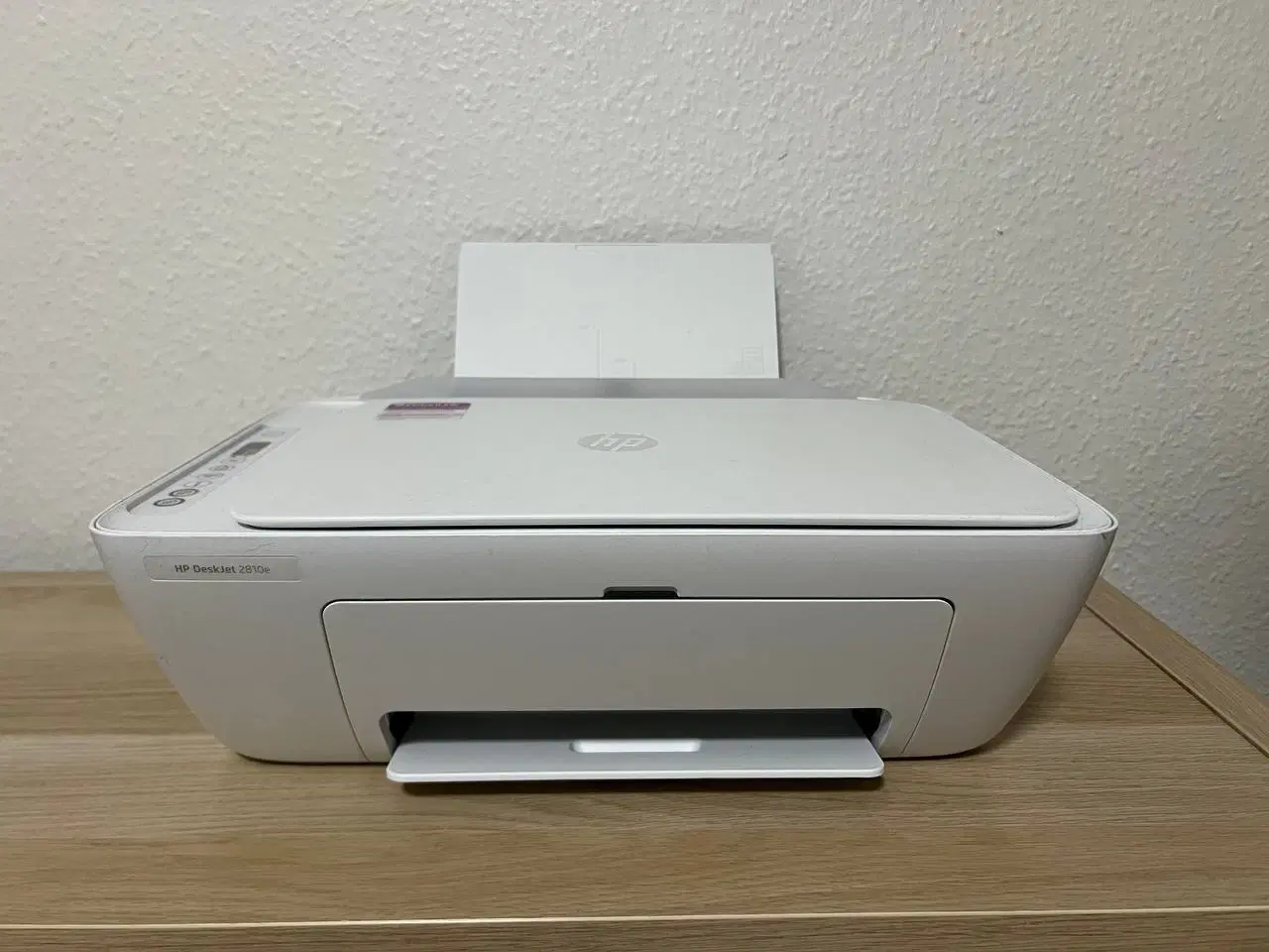Billede 1 - HP DeskJet 2810e All-in-One – kompakt printer