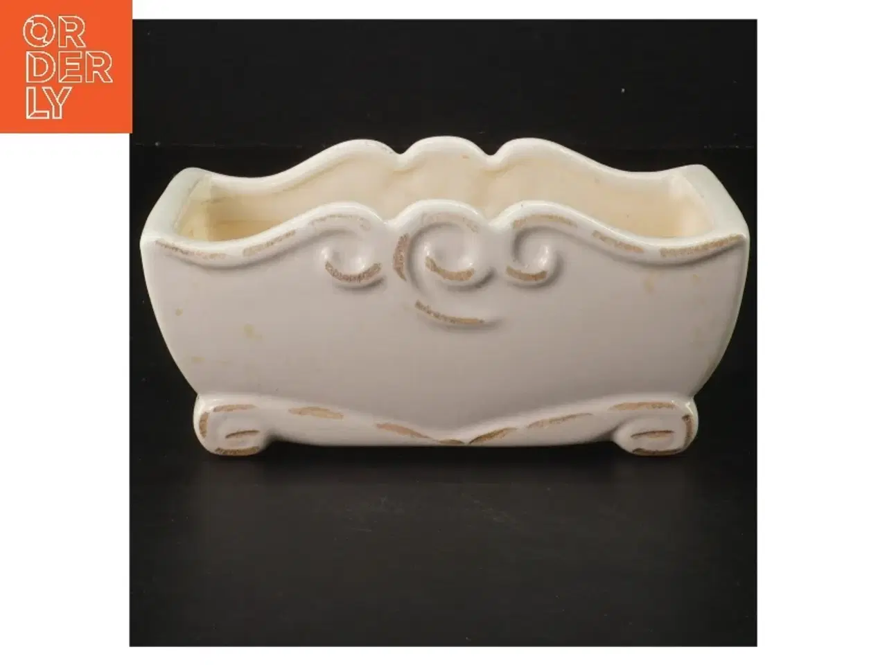 Billede 1 - Hvid keramik urtepotteskjuler (str. 16x9 cm)