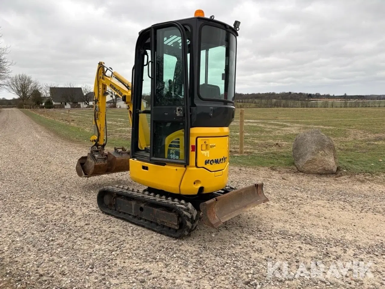 Billede 3 - Minigraver Komatsu PC16R-3HS