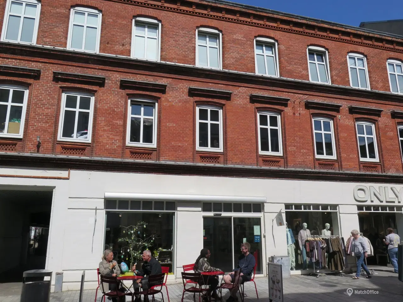 Billede 1 - Butik / Restauration tæt på Torvet