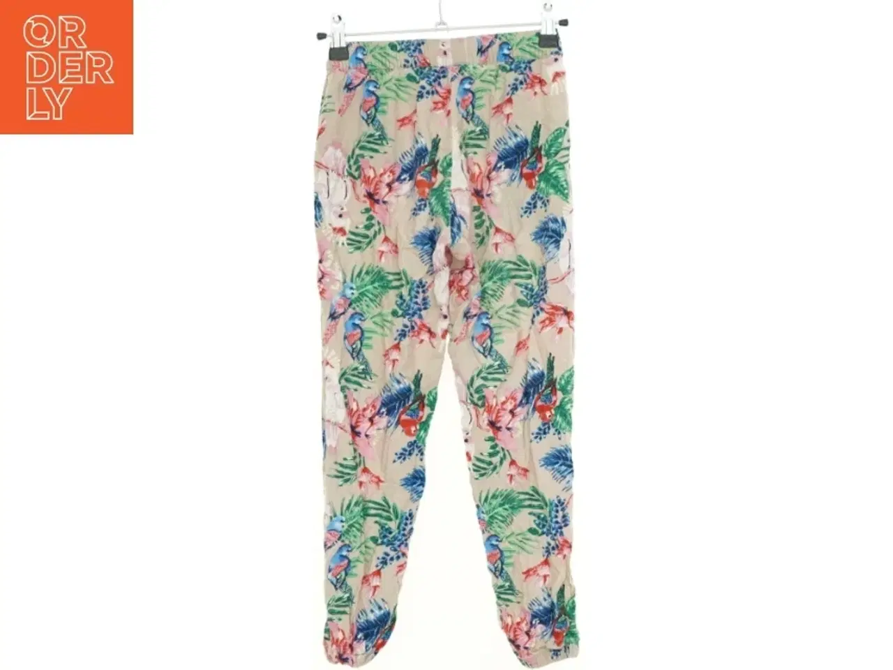 Billede 2 - Bukser fra H&M (str. 134 cm)