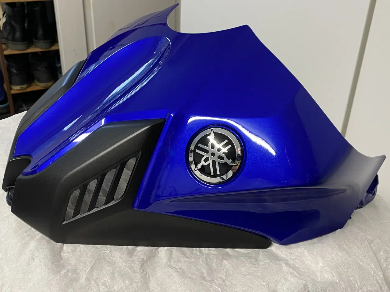 Billede 3 - Yamaha R1 Tank/Luftfilter cover mm. 