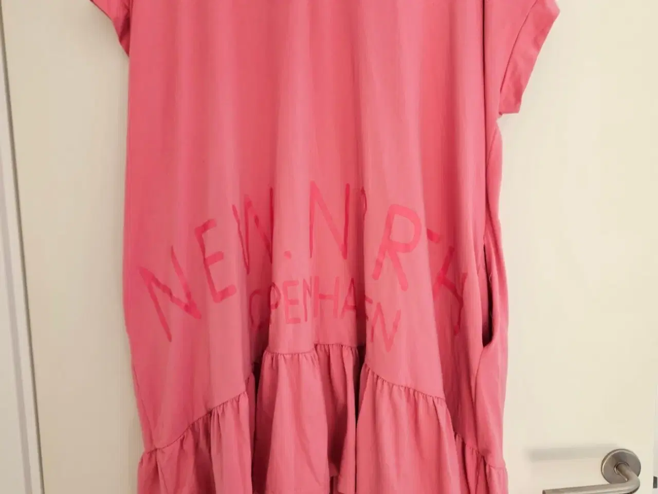 Billede 2 - Pink jersey kjole