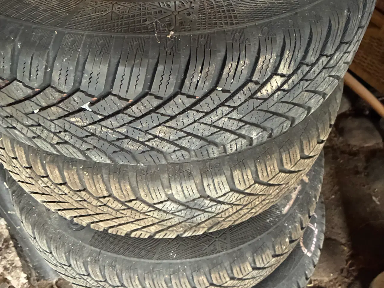 Billede 1 - Vinterdæk med fælge til Hyundai I10