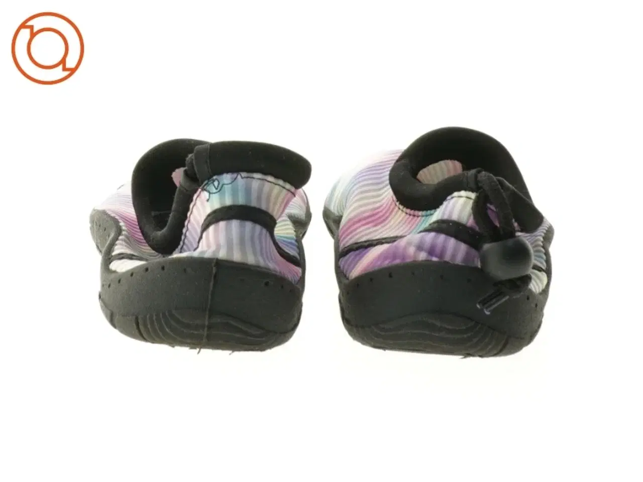 Billede 3 - Badesko fra Surf Gear (str. 36 til 37)