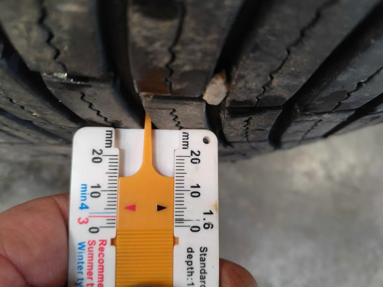 Billede 4 - Pirelli Scorpion 255/45-19 vinterdæk,