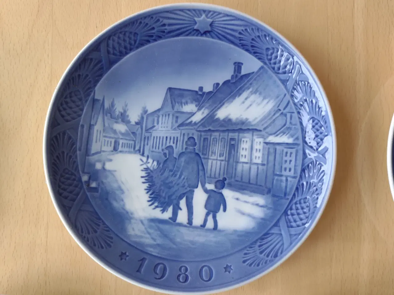 Billede 4 - Juleplatter Royal Copenhagen 1966 mfl