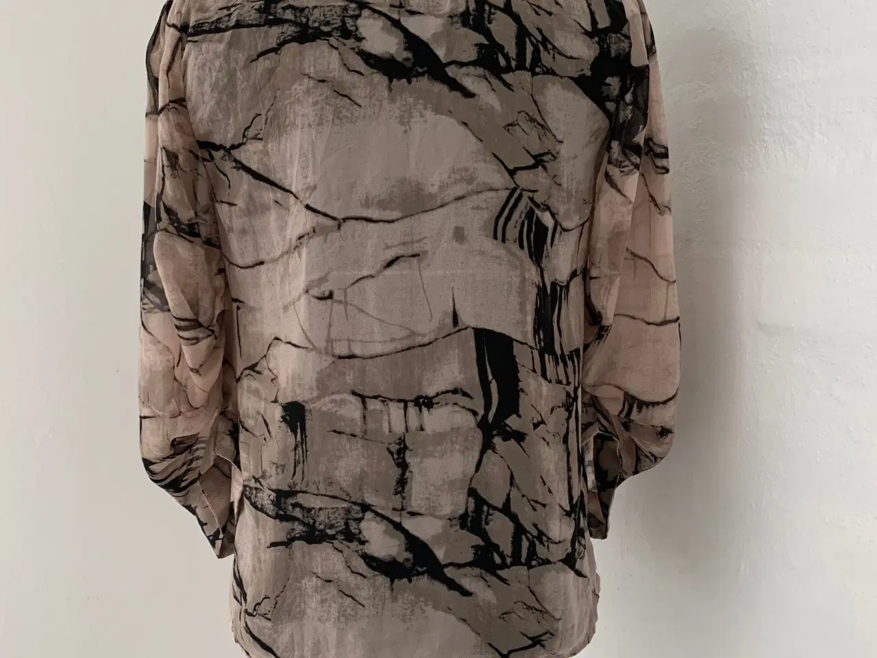 Billede 4 - Bluse str.36