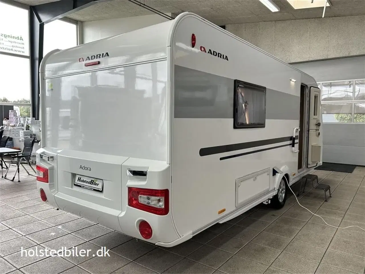 Billede 4 - 2019 - Adria Adora 572 UT   Enkeltsenge og ende bad/wc