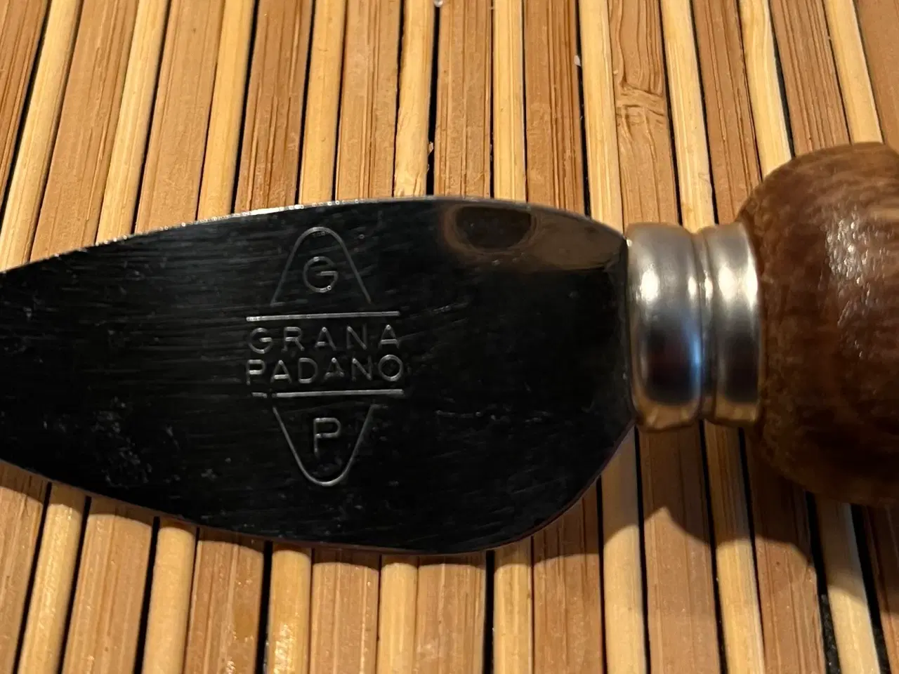Billede 1 - Grana Padano oste- og smørekniv