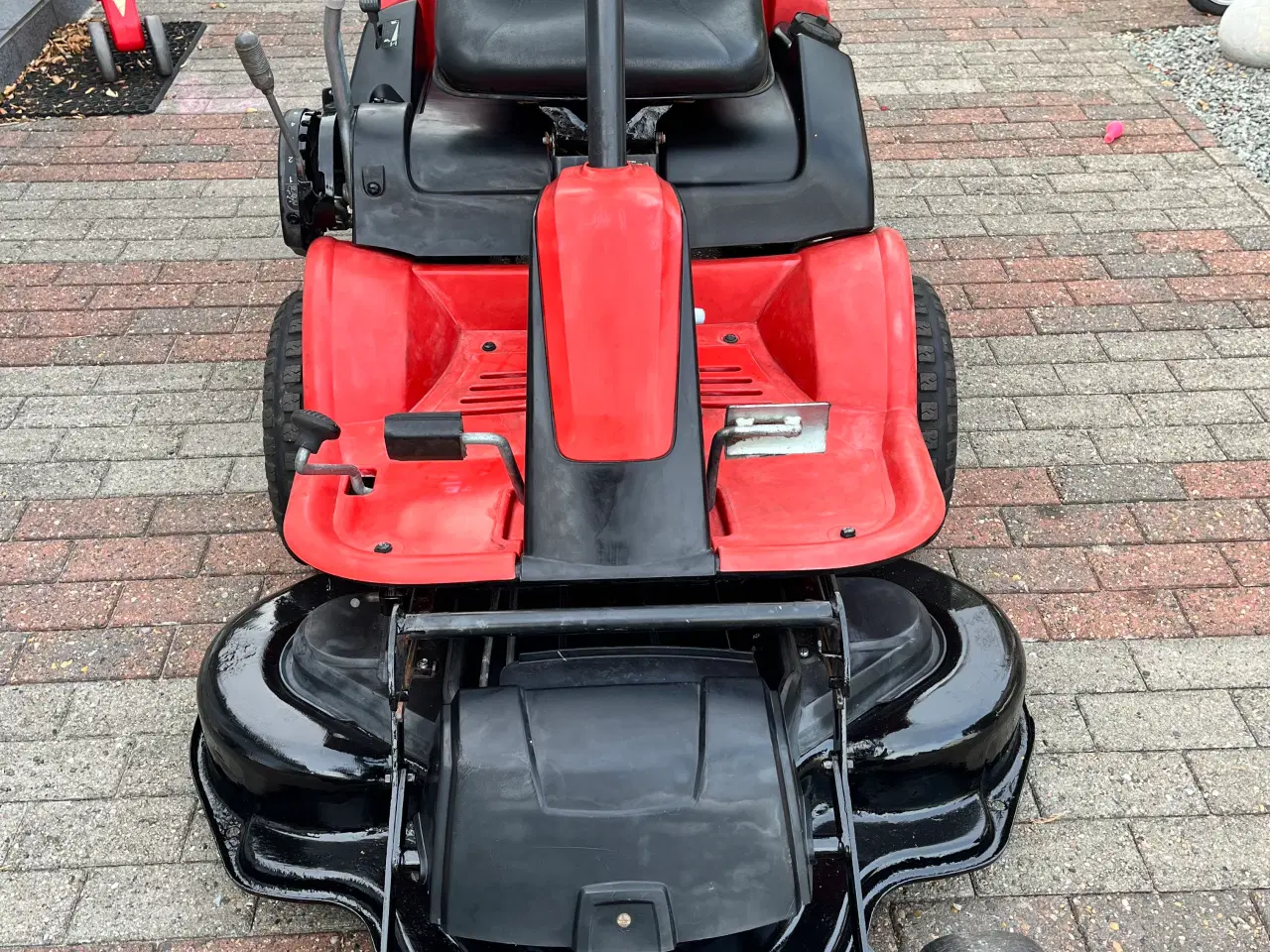 Billede 2 - Jonsered Havetraktor 