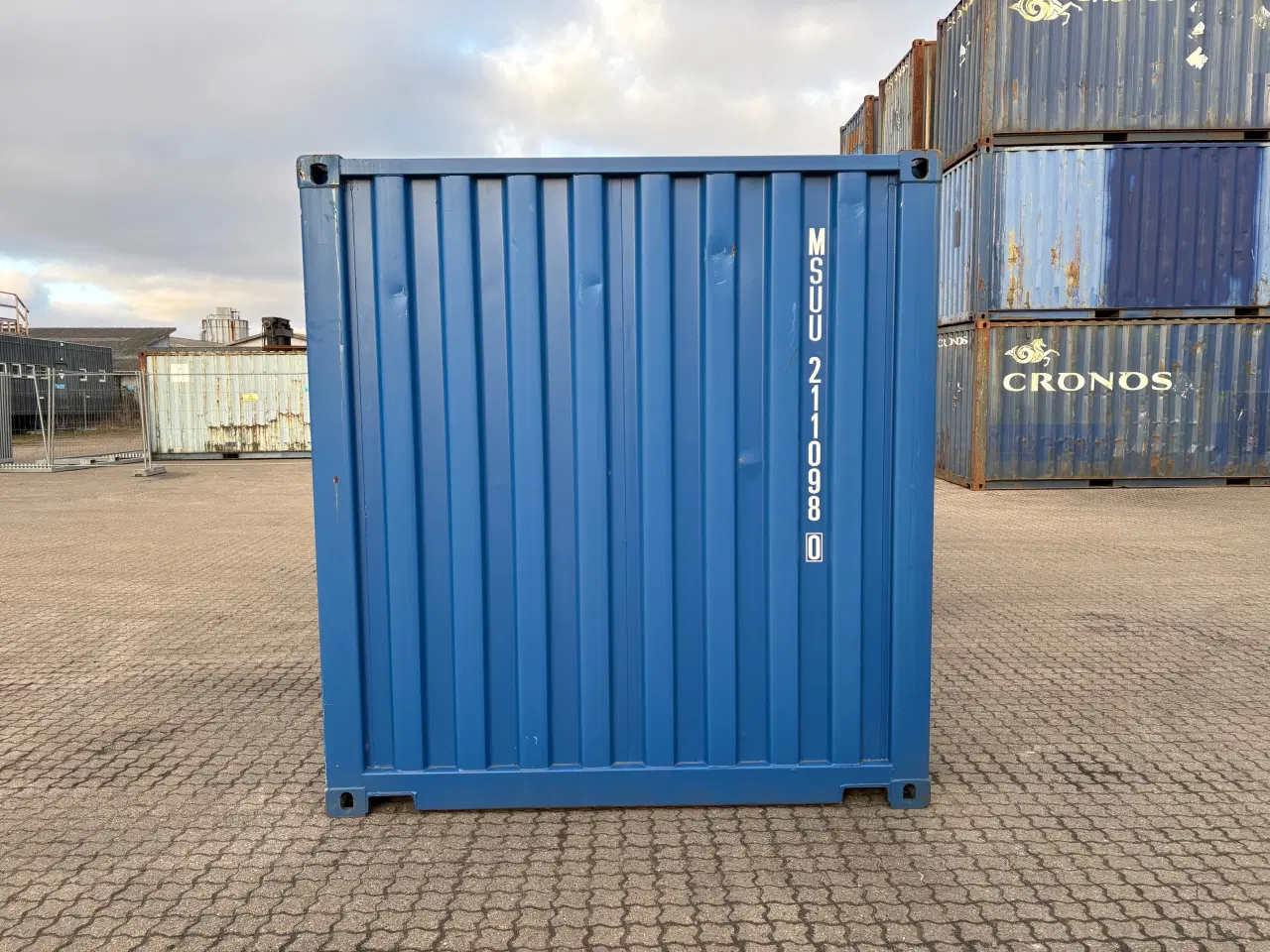 Billede 4 - TILBUD TILBUD 20 fods Container med småbuler. Ral: