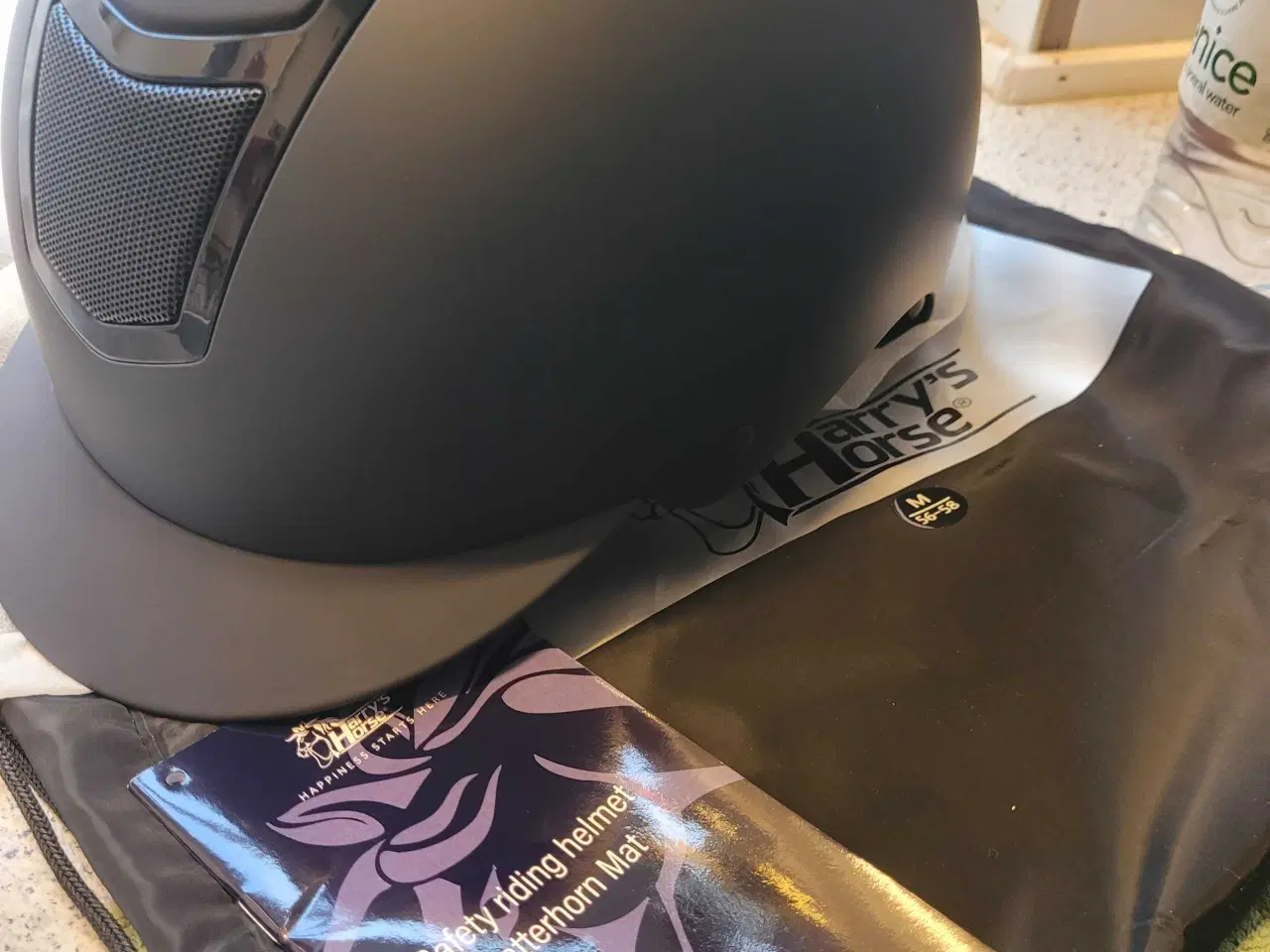 Billede 1 - Flot ny ridehjelm, støvler og gaders 