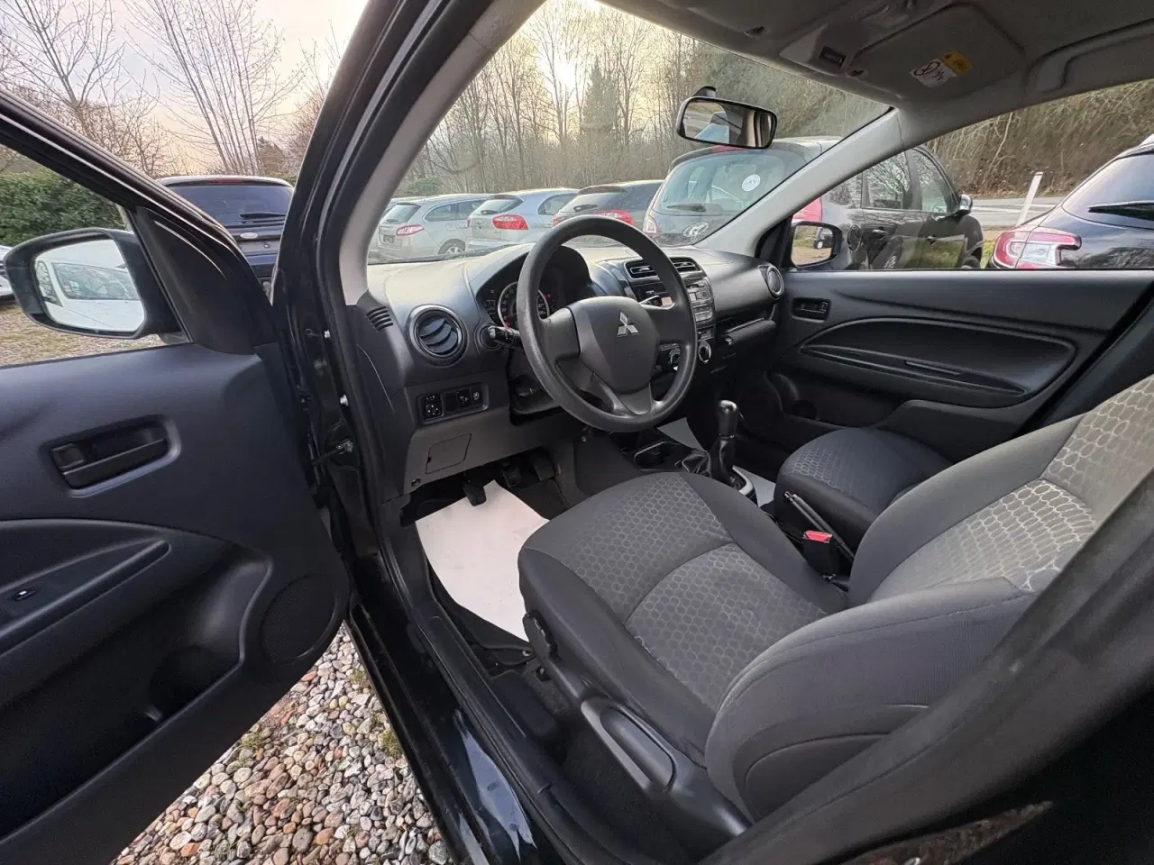 Billede 6 - Mitsubishi Space Star 1,0 Inform