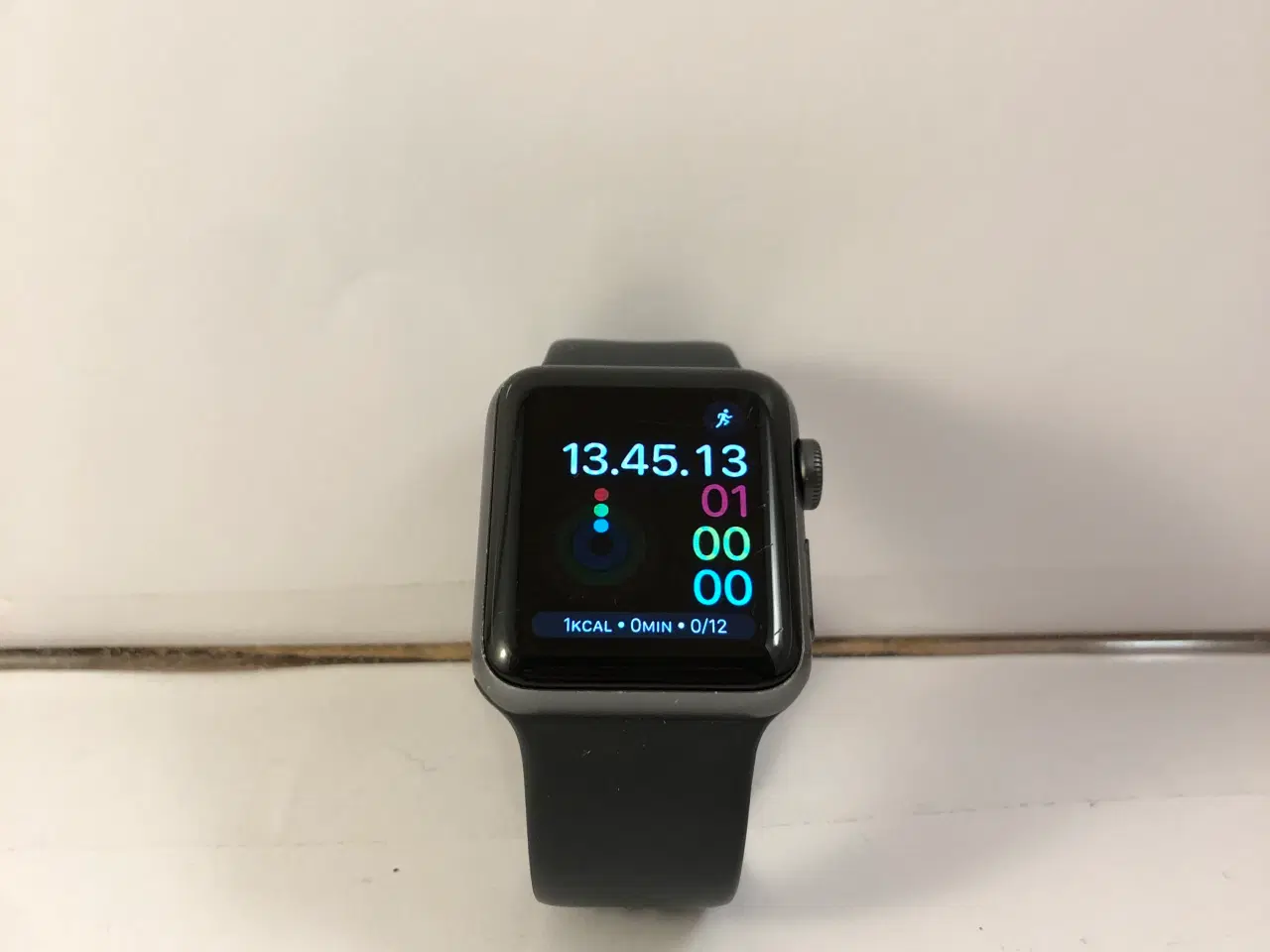 Billede 1 - Apple Watch Series 3 - 38mm Space Gray