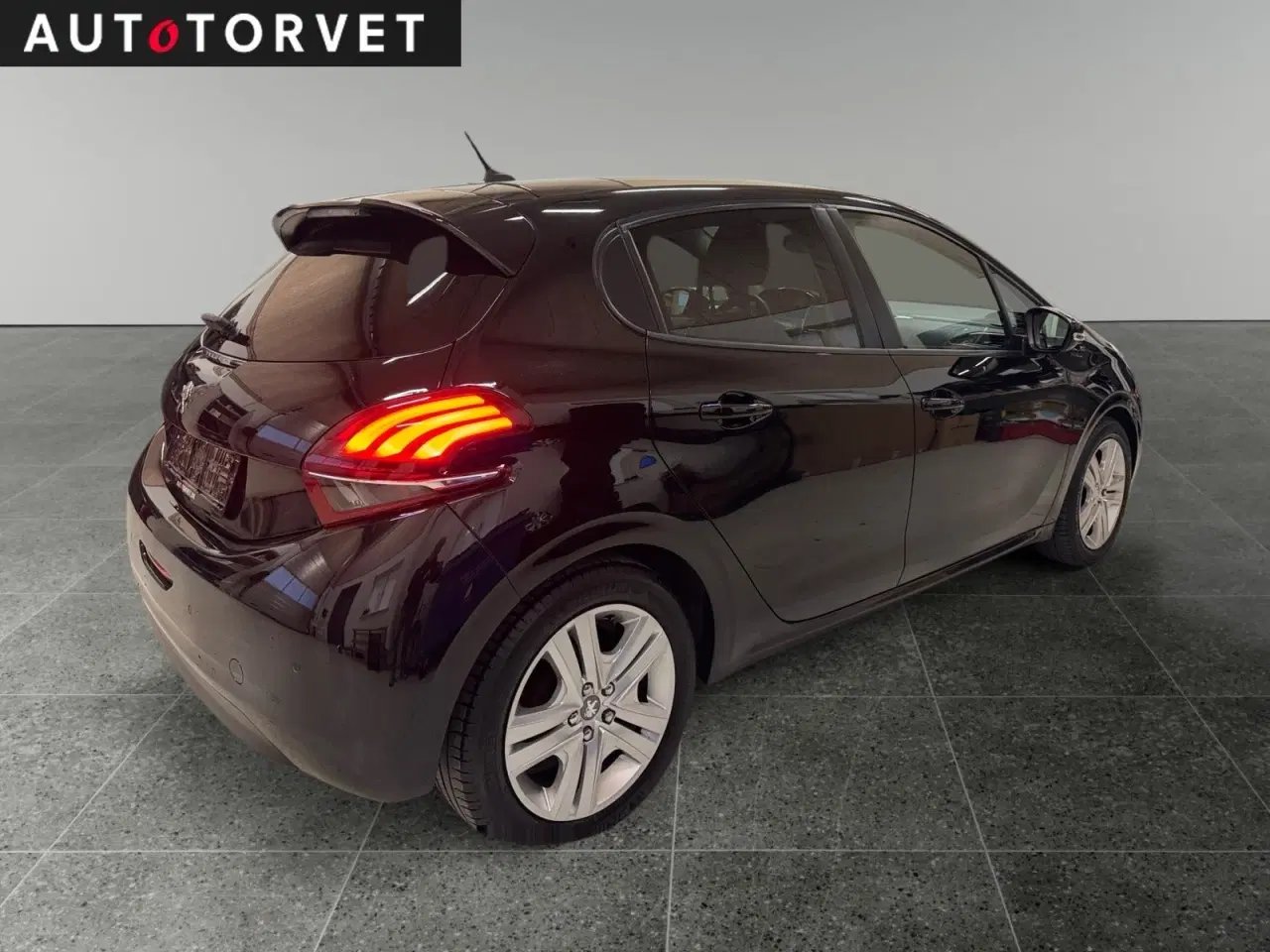 Billede 3 - Peugeot 208 1,2 VTi 82 Signature Sky