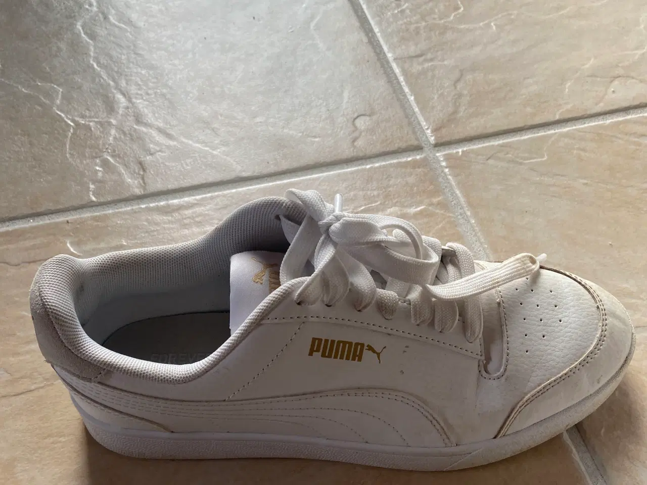 Billede 3 - Puma sneakers, brugt få gange 