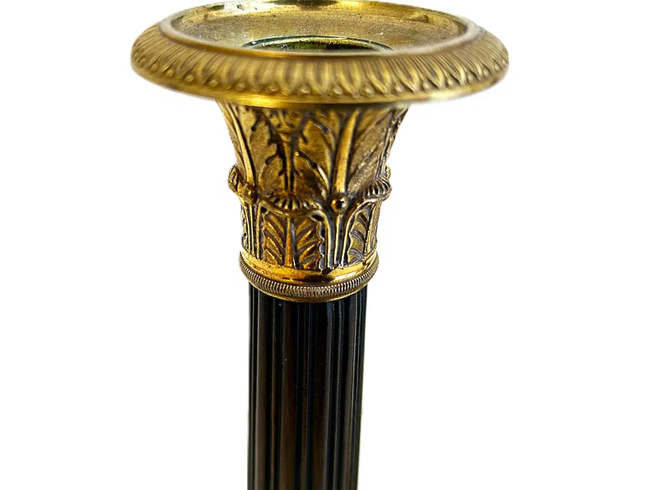 Billede 3 - Et par lysestager i forgyldt og patineret bronze.