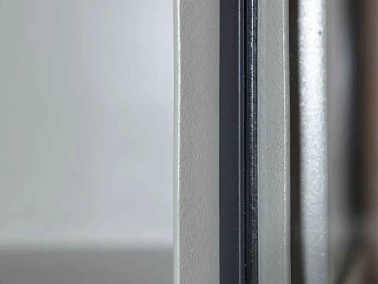 Billede 4 - Nyt Vitrineskab RAW olivegreen