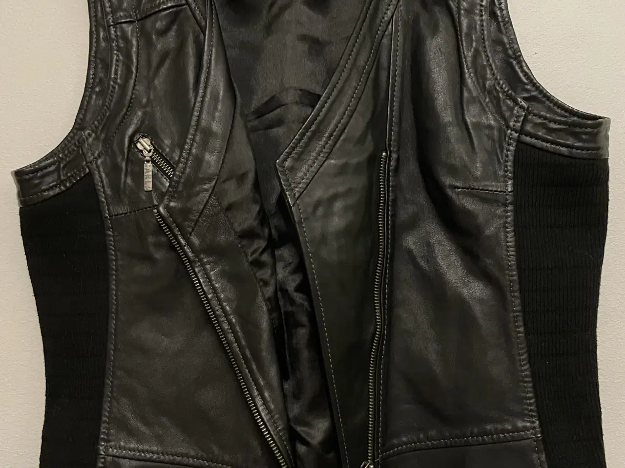 Billede 1 - Læder vest 