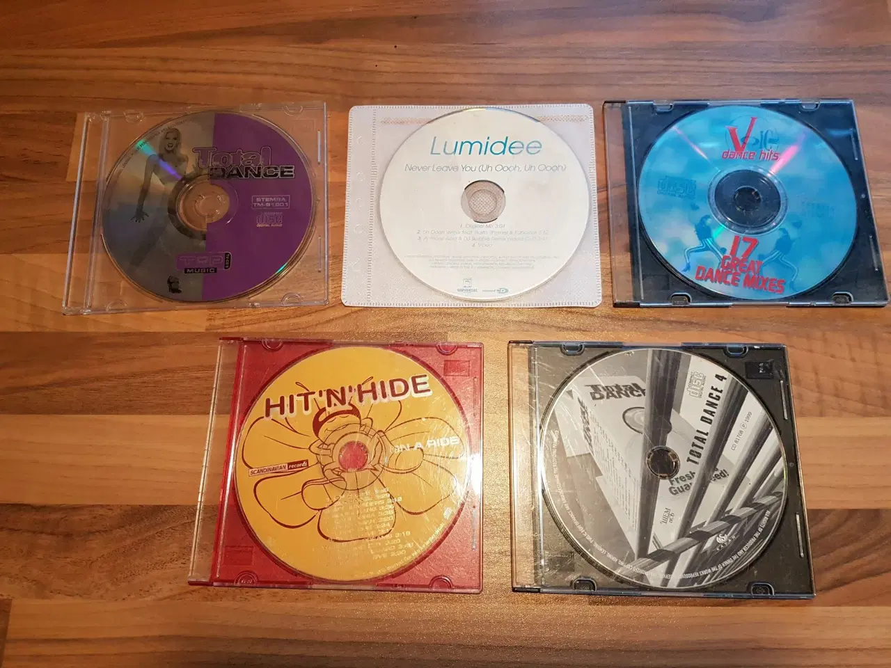 Billede 2 - Cd'er sælges