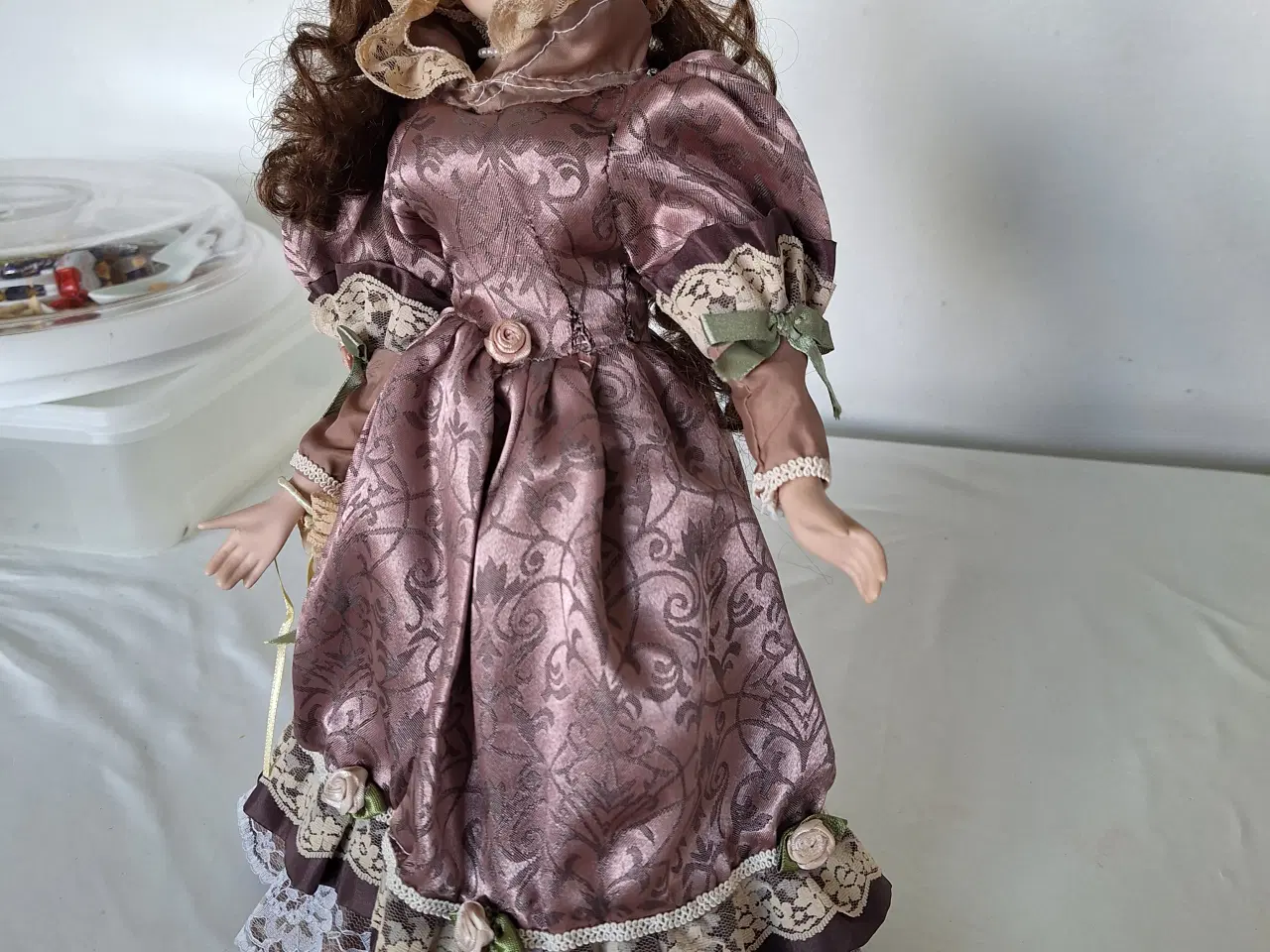 Billede 2 - Dukke