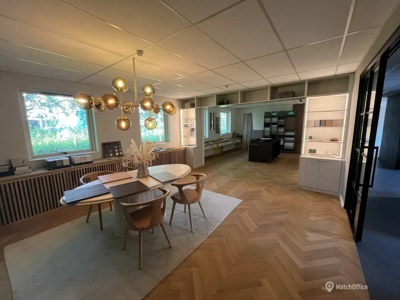 Billede 9 - Super præsentabelt showroom midt i Hillerøds erhvervskvarter