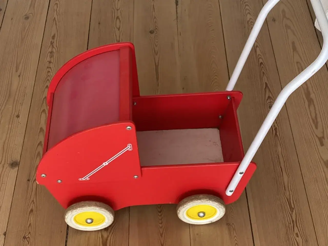 Billede 2 - Dukkevogn - Den lille røde